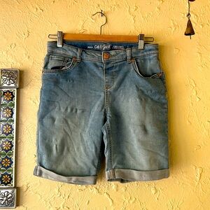 Cat & Jack Stretch Bermuda Short size 14/16